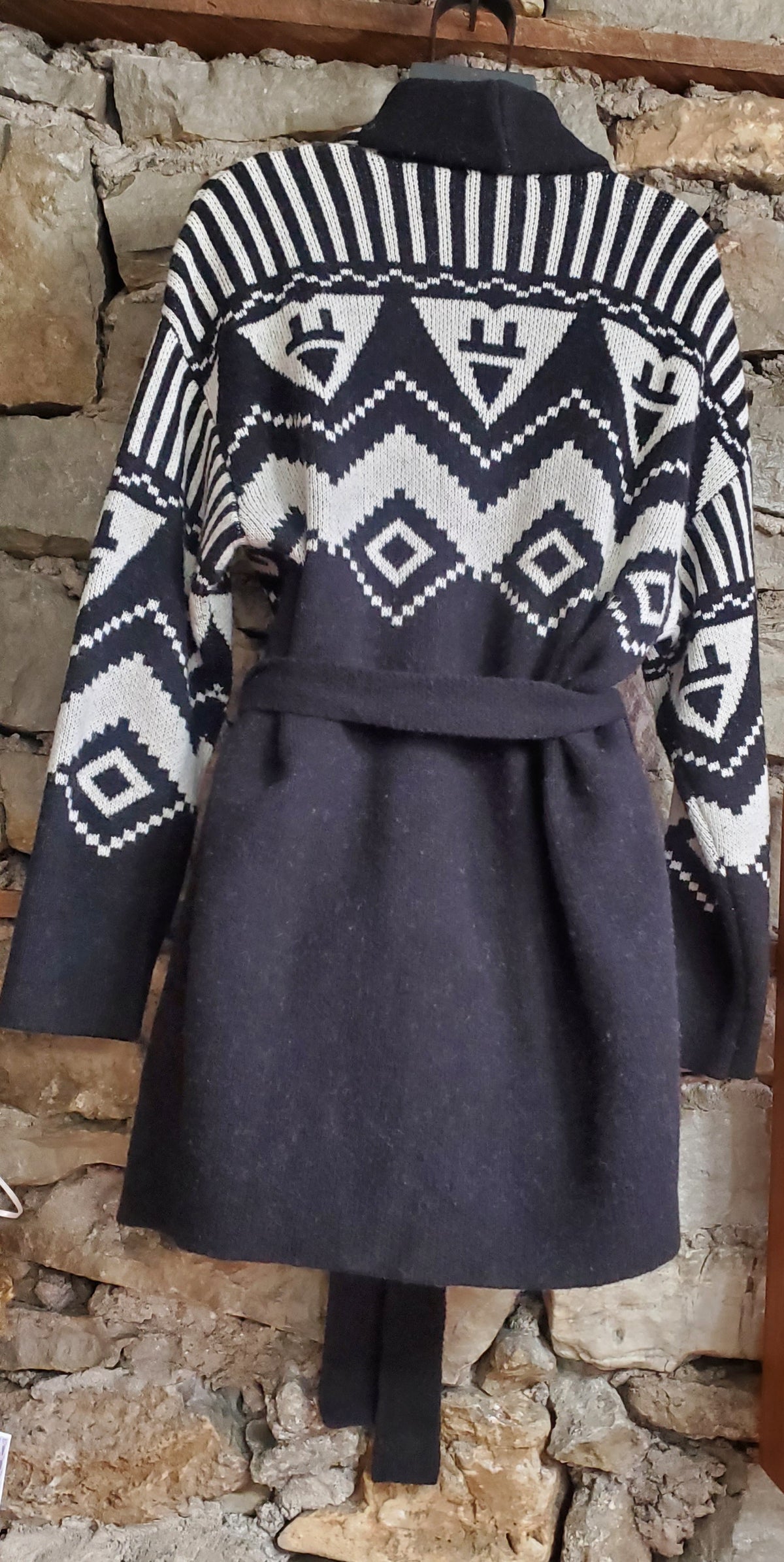 "Rachel Roy" Nevada Print Top and Sleeves Mid-Length Sweater