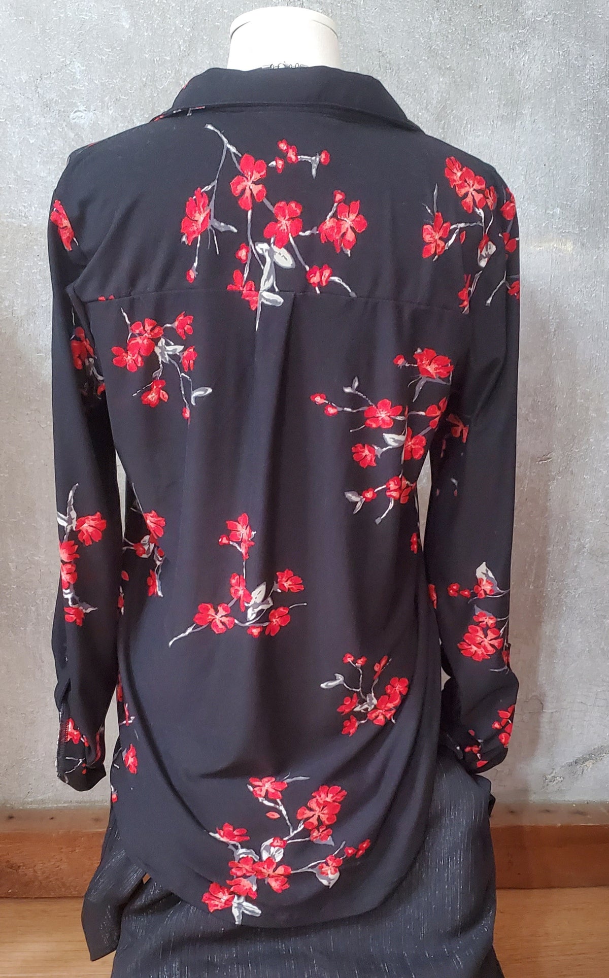 "Lily Morgan" Button Front Long Sleeve Top