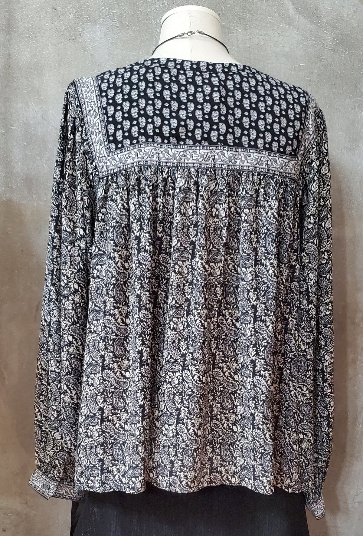 "Gap" Long Sleeve Paisley Peasant Blouse